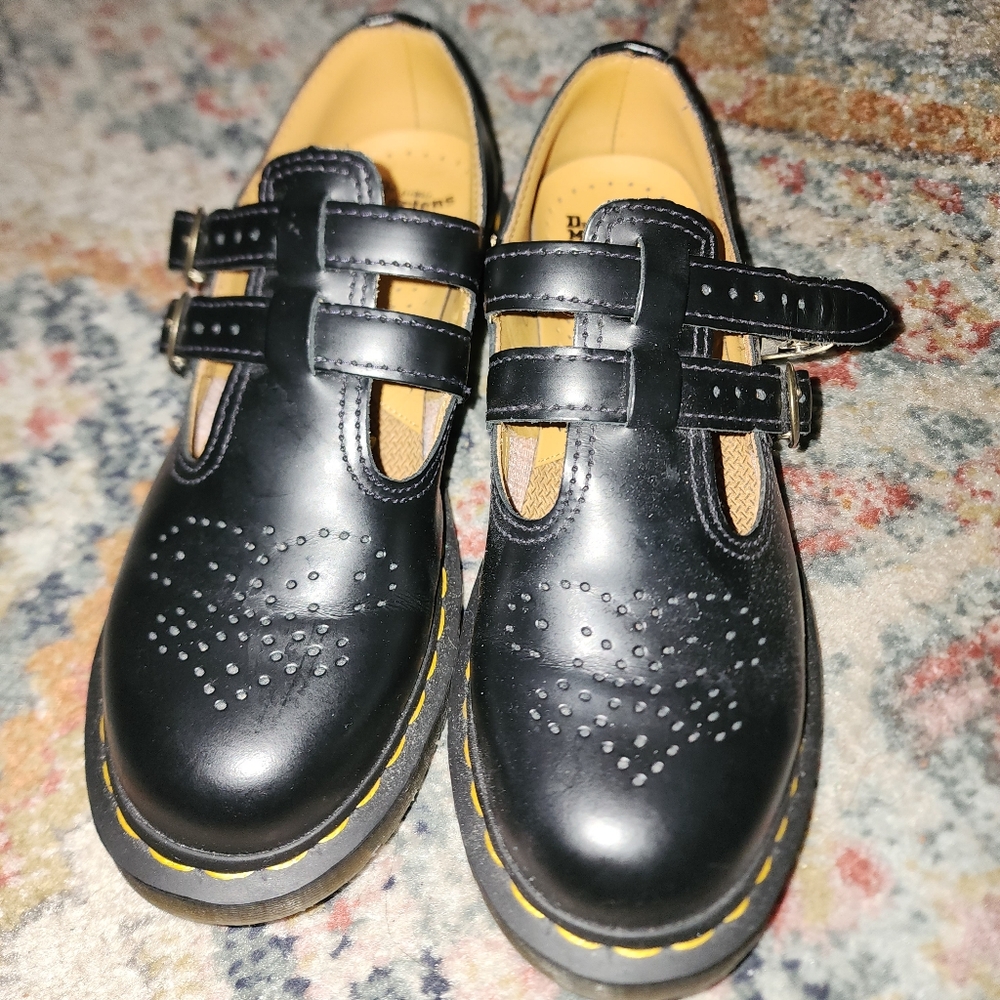 Dr. Martens 8605 Mary Janes